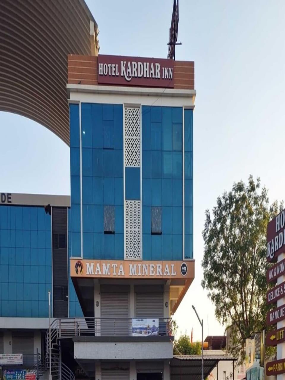 Super Townhouse Ambaji Formerly Hotel Kardhar Inn Exteriér fotografie