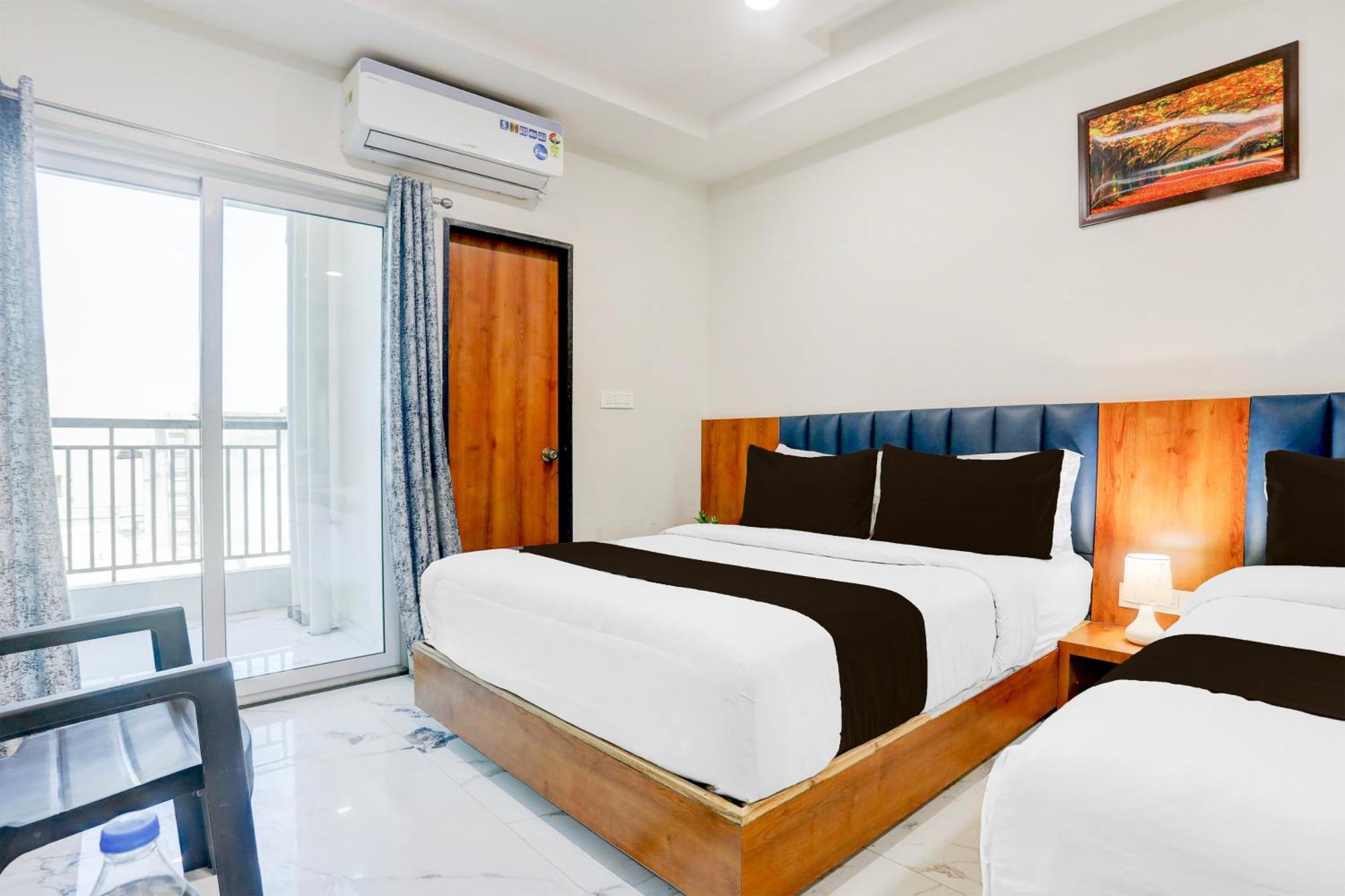 Super Townhouse Ambaji Formerly Hotel Kardhar Inn Exteriér fotografie